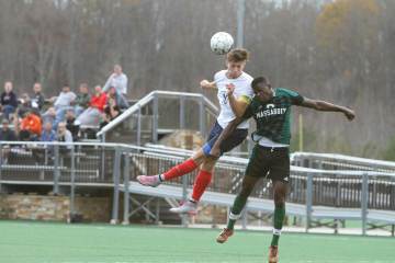 斯塔姆力荐德容加盟曼联，卡里克重建迎关键拼图｜华体会体育官方网站（配图示意）
